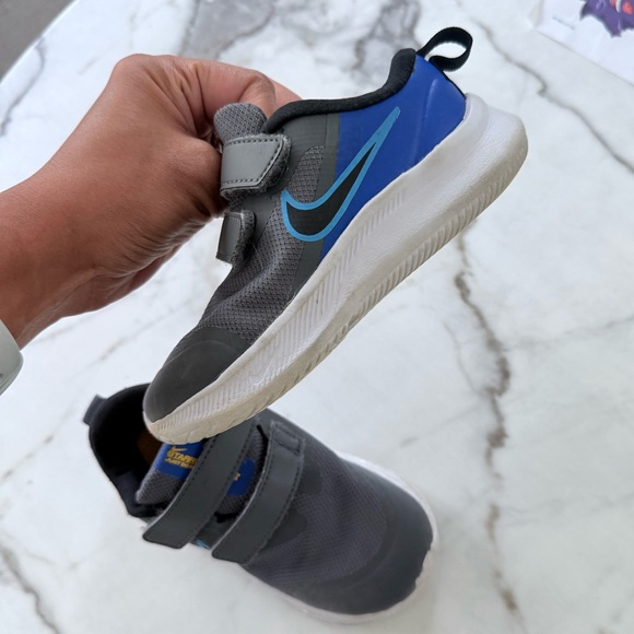 Nike Gray and Blue Sneakers Velcro Straps - Picture 6 of 10